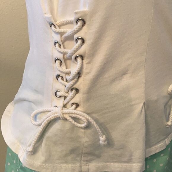 William Rast size medium white sleeveless lace up detail top one tiny spot EUC - Picture 4 of 13